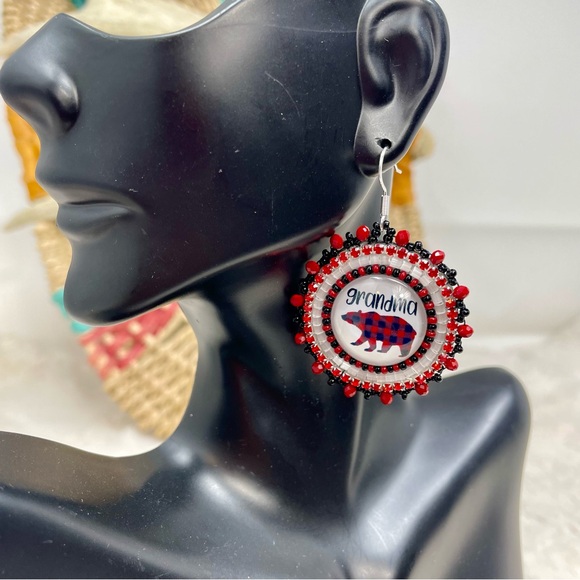 Beaded Christmas Earrings - Picture 2 of 5